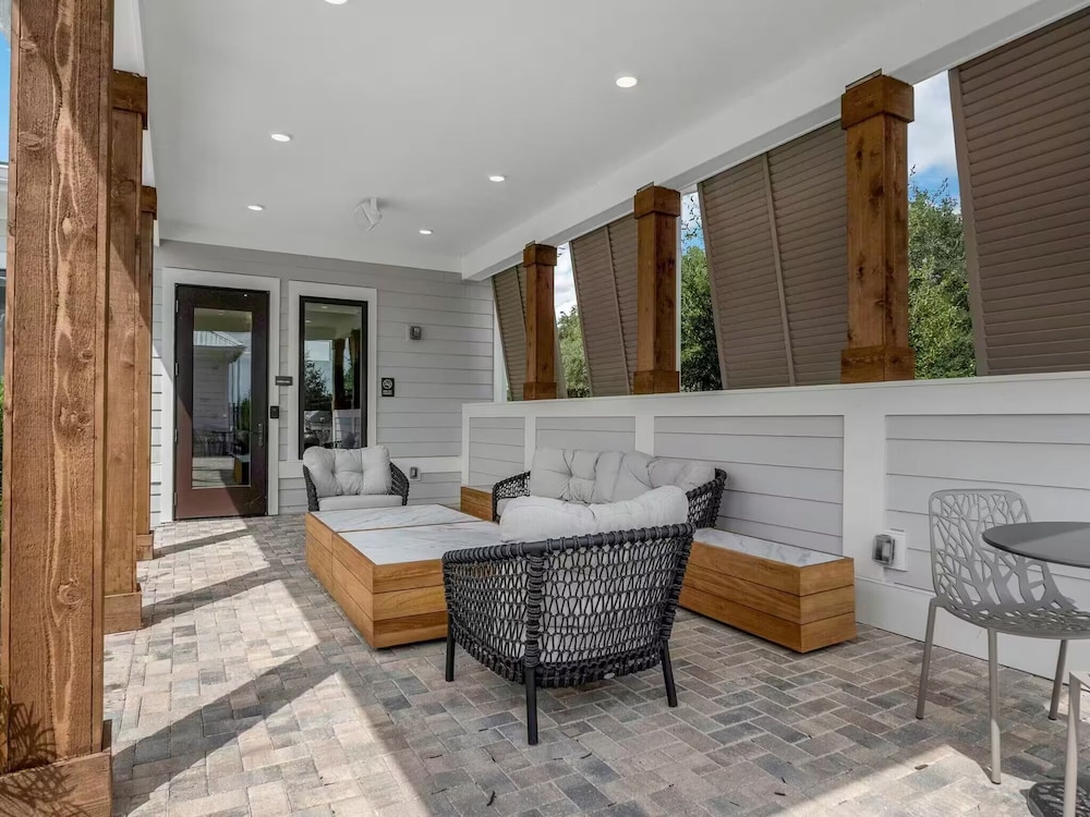 Landing Townhomes Davenport