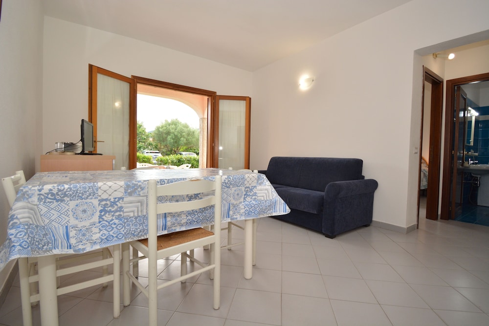 Coclearia Apartment