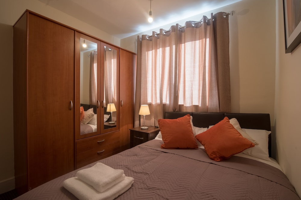 Two bedroom Serviced house