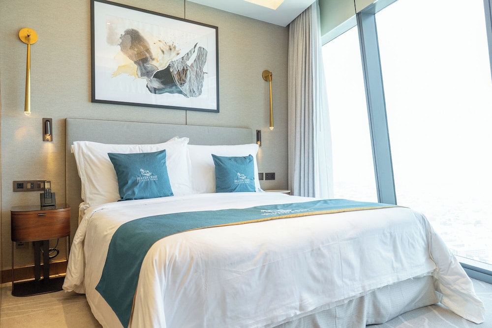 Address Residences Dubai Opera - Burj Khalifa City Views 2 & 3-Bedroom Apartment 1 minute walk to Burj Khalifa, Dubai Mall, Dubai Fountain by Heaven Crest