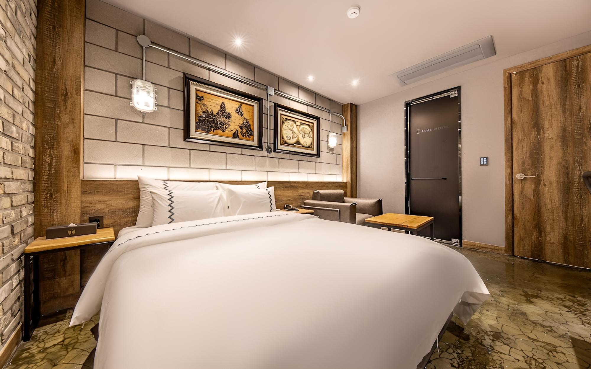 Gunsan Mari Hotel