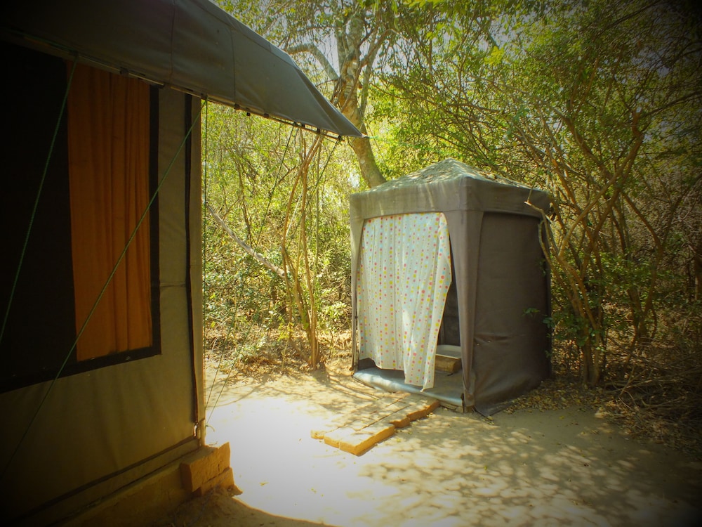 Jungle House Yala
