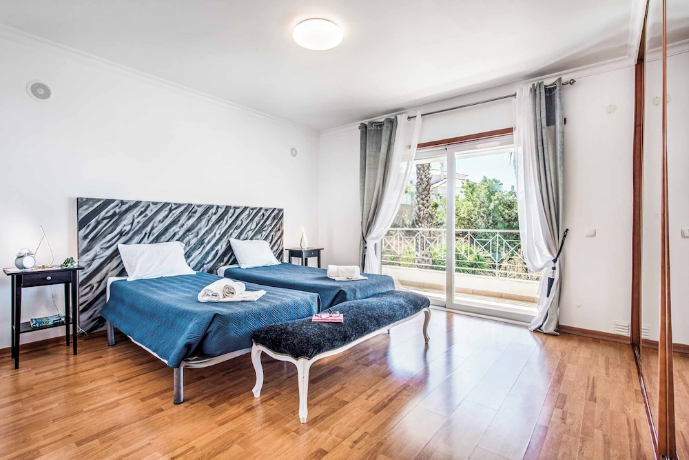 Villa Paris
