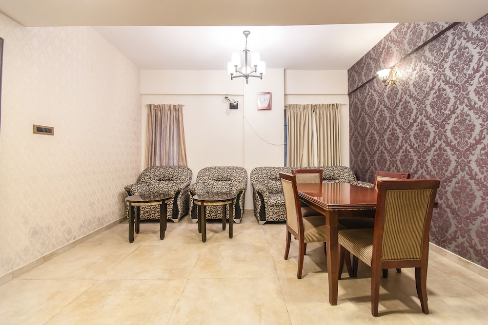 FabHotel Oriental Suites Frazer Town
