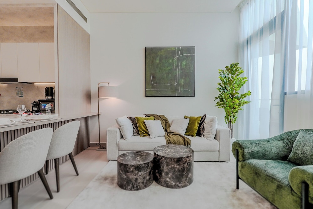 Binghatti Royale Residences - JVC