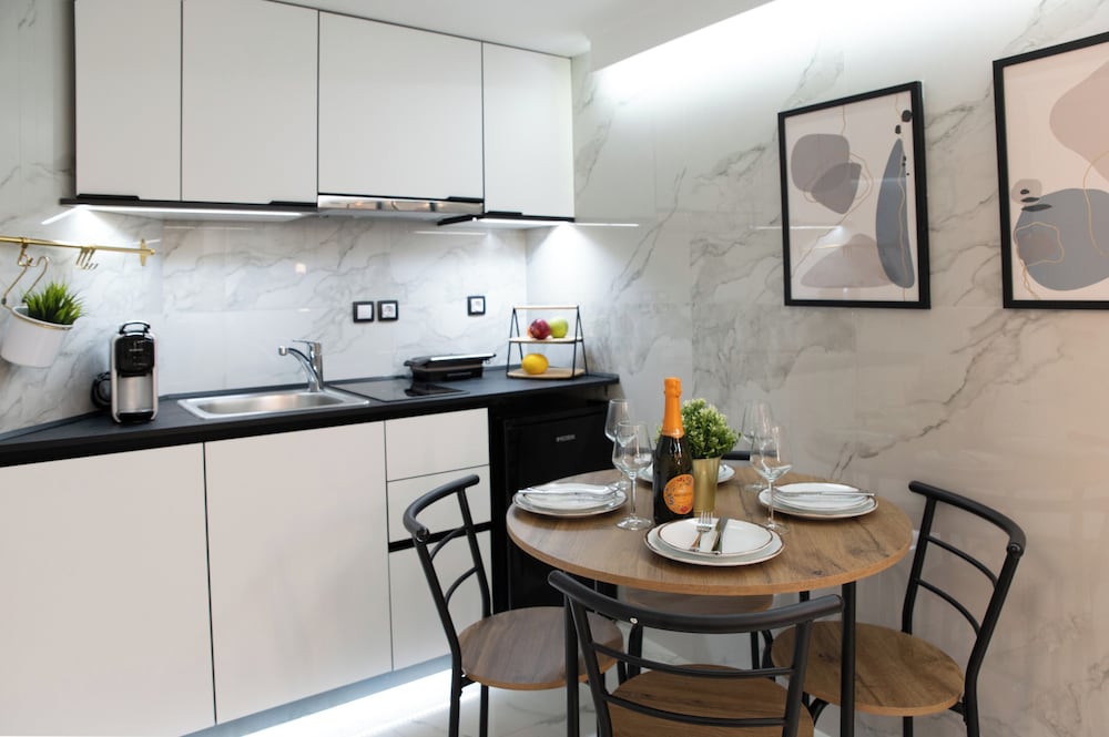 Koukaki Golden Lofts