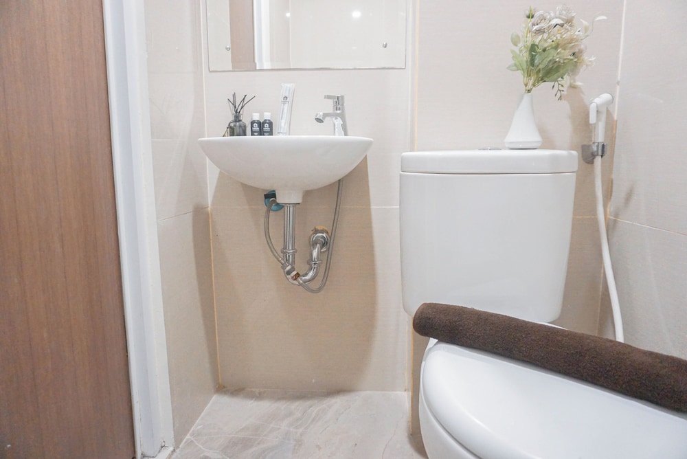 Good And Warm Studio Loft At Apple 1 Condovilla Apartment
