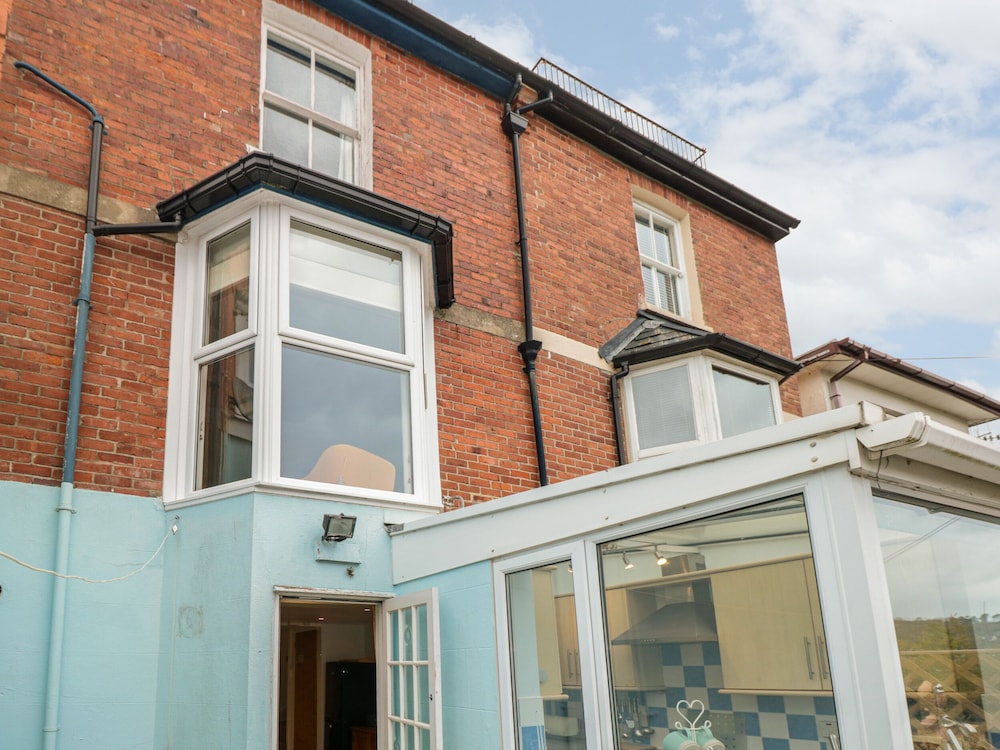 5 Fairview Road