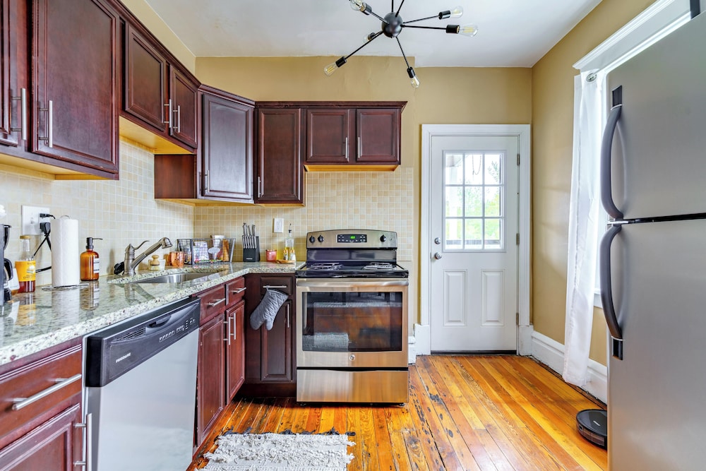 The Parkside by Jungle House – Short North Boutique Suites