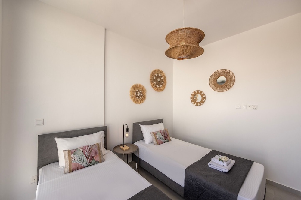 Protaras Aqua Pearl Villa 9