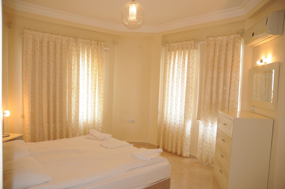Gold City 3 Bedroom Villa 5 view 5