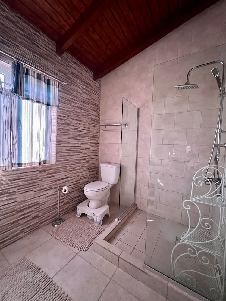 Palm Beach Villa Aruba - Great Location