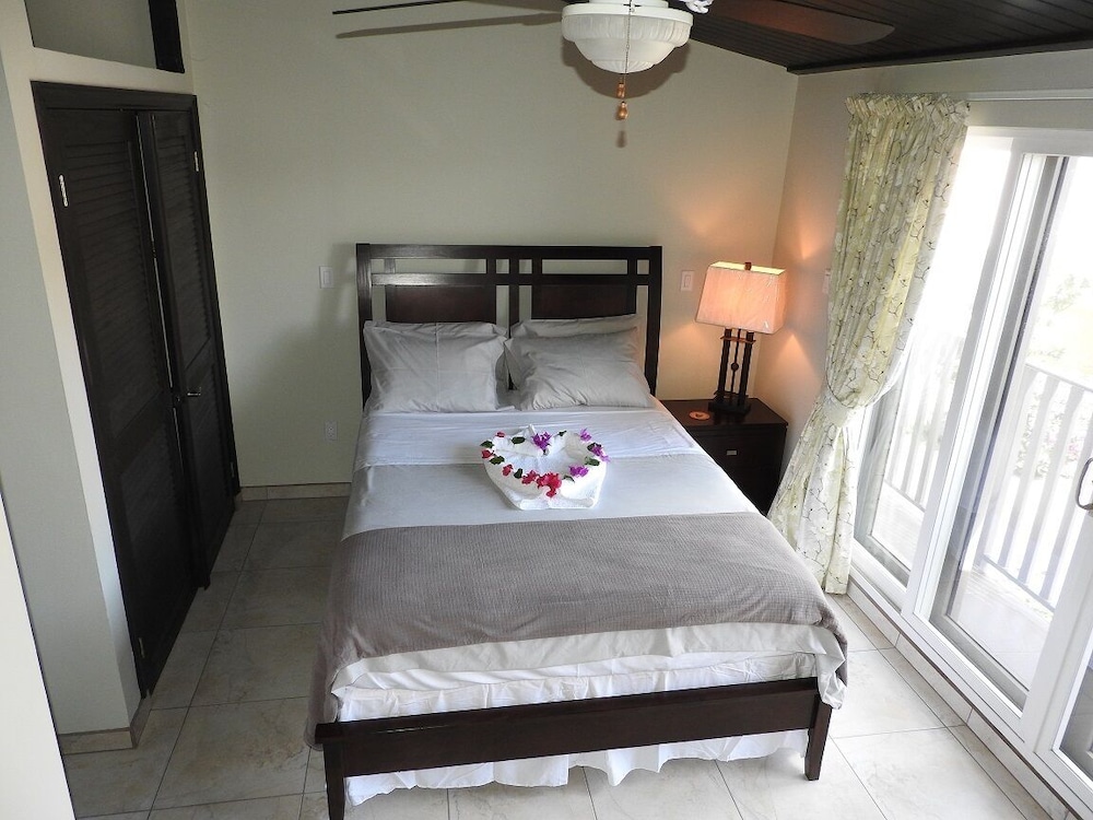 Villa 226E at Jolly Harbour - Adults Only - Property Image 3