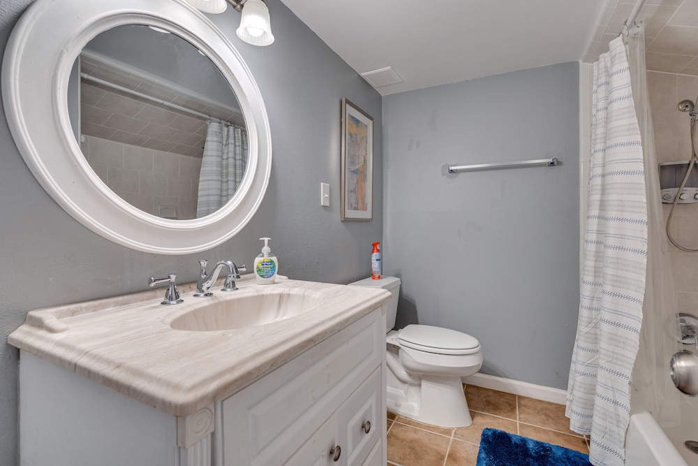 Modern Point Venture Vacation Rental w/ Deck! - Property Image 1