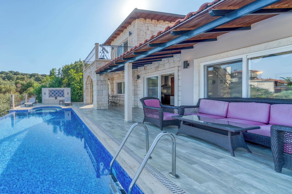 Villa Yaz Amazing Sea View