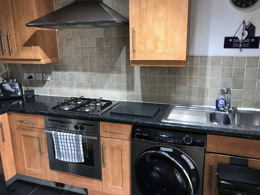 Ground Floor Flat Near Beach