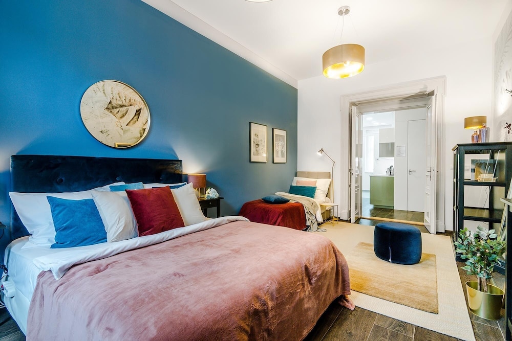 Charm APTs in Prague by Michal&Friends