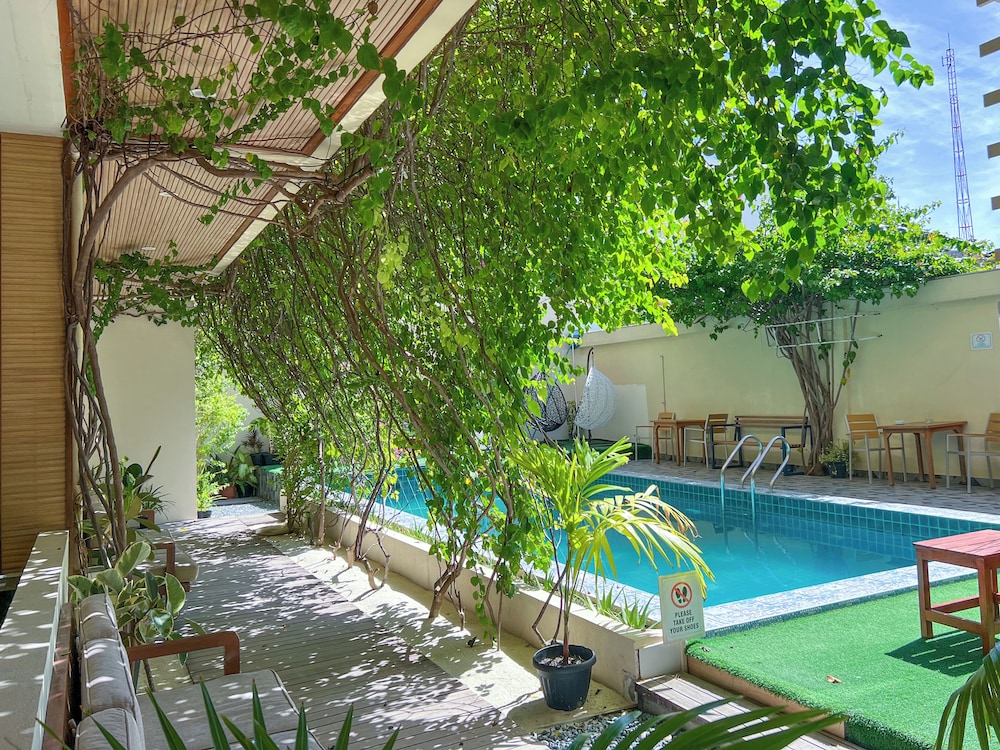 Rehendhi Villa