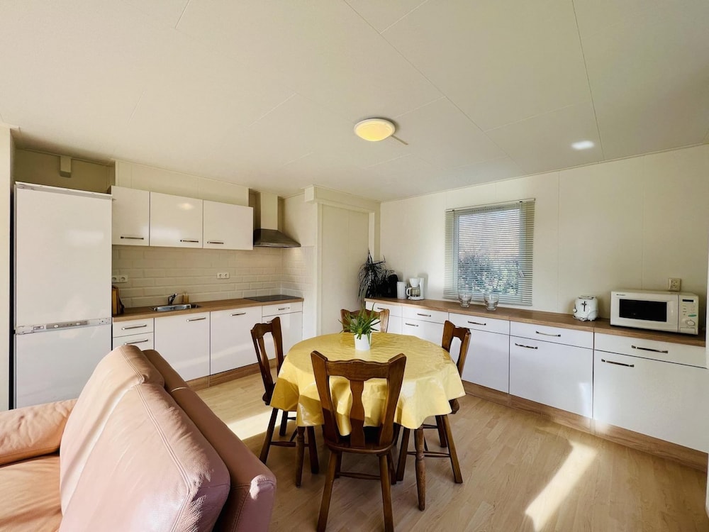 Comfortable Holiday Bungalow for 4 People