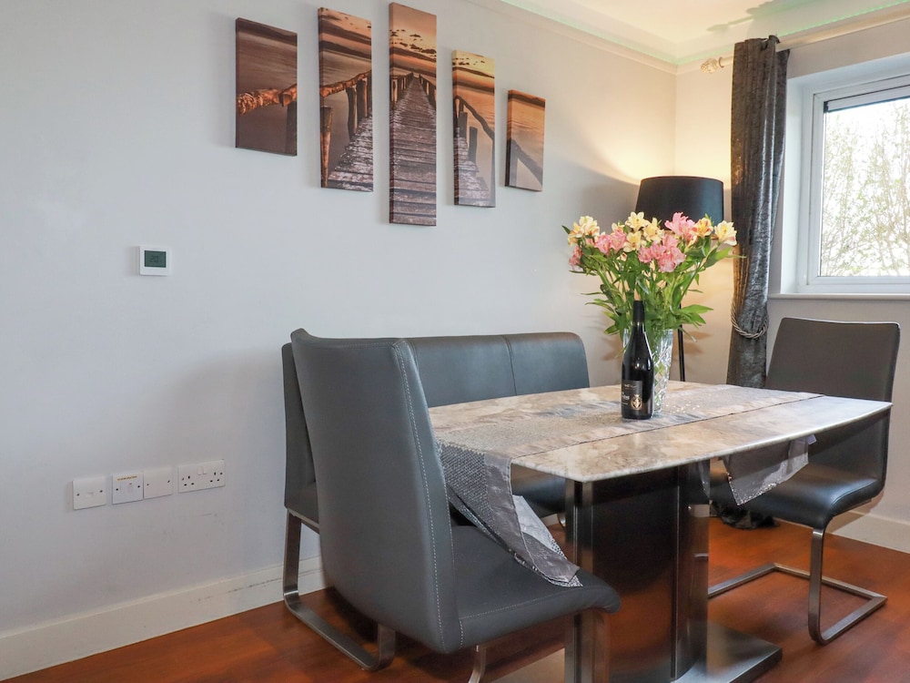 Apartment 2
