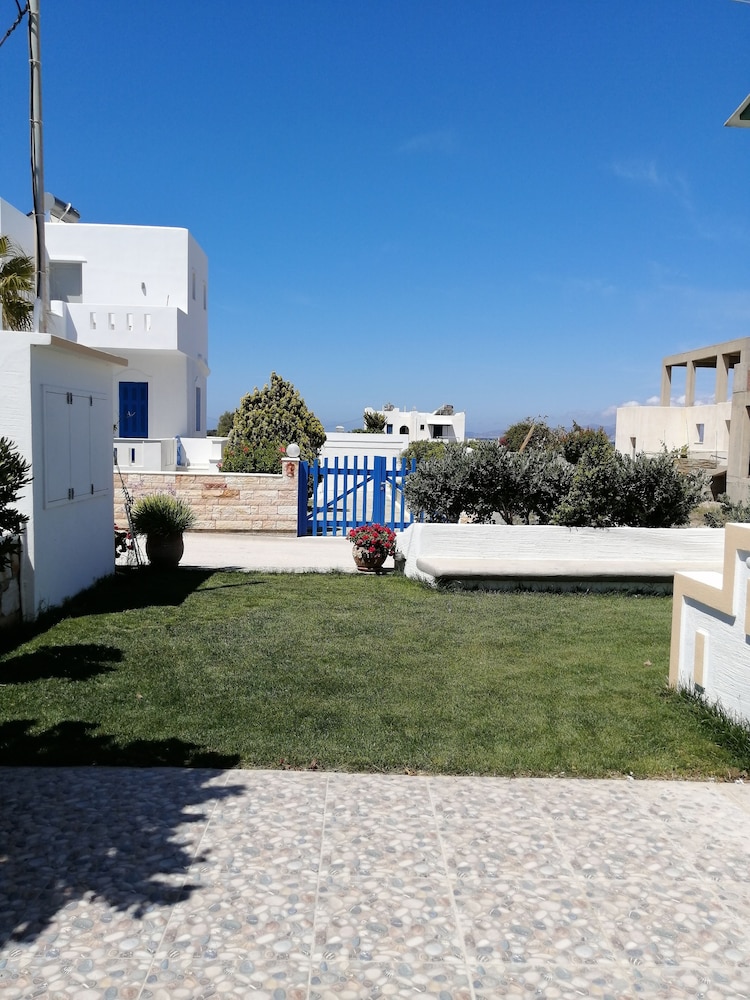 Sahara Beach Apartments