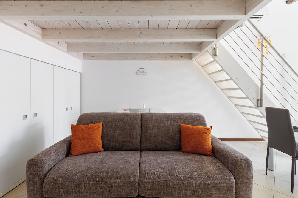 Cozy Mezzanine Apartment