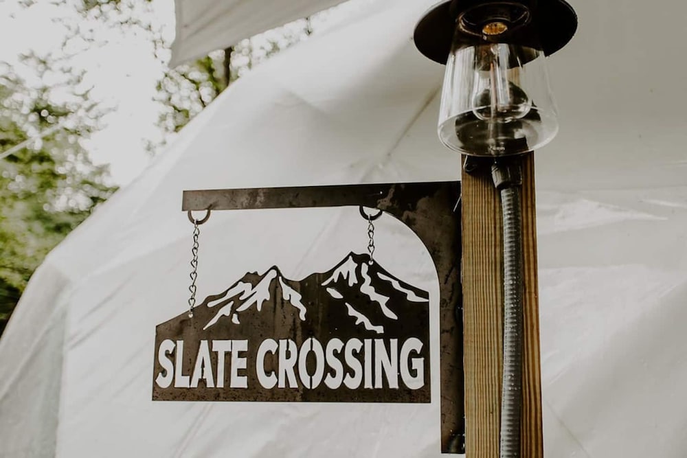 Slate Crossing Creekside Dome