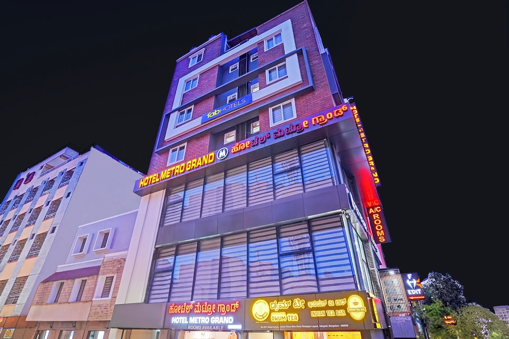 Fabhotel Metro Grand