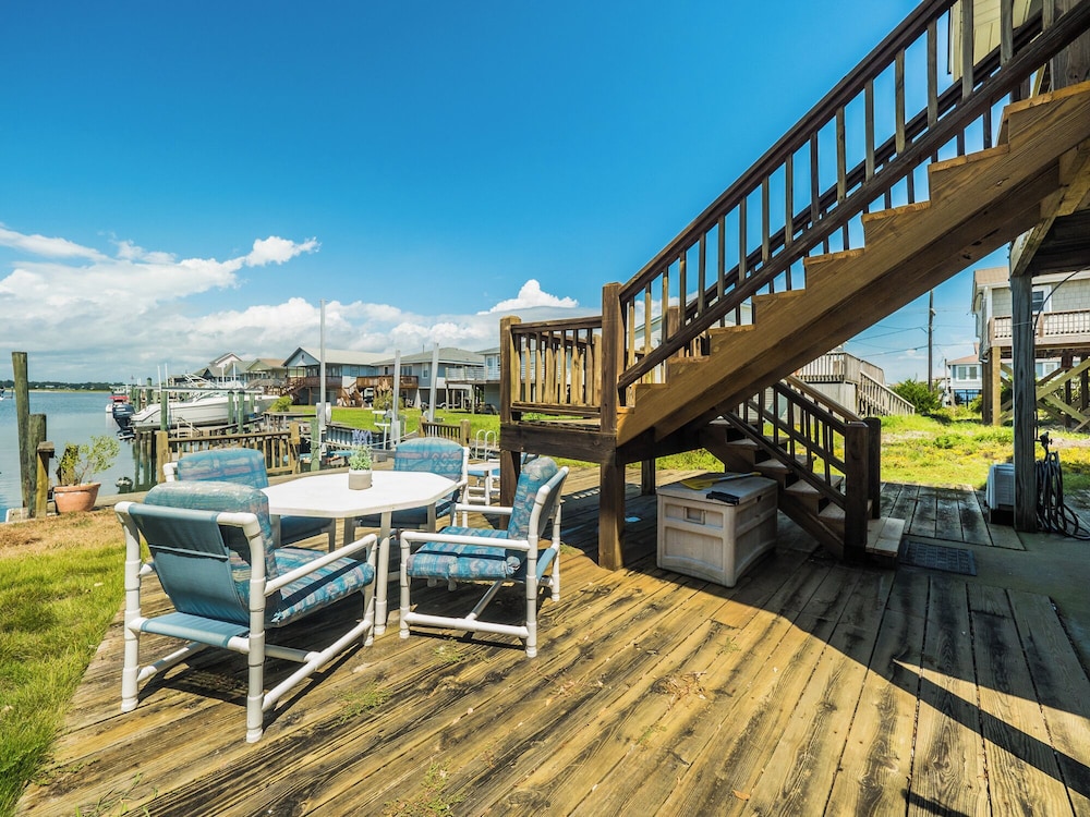 Sea Ya Beaches by Topsail Realty