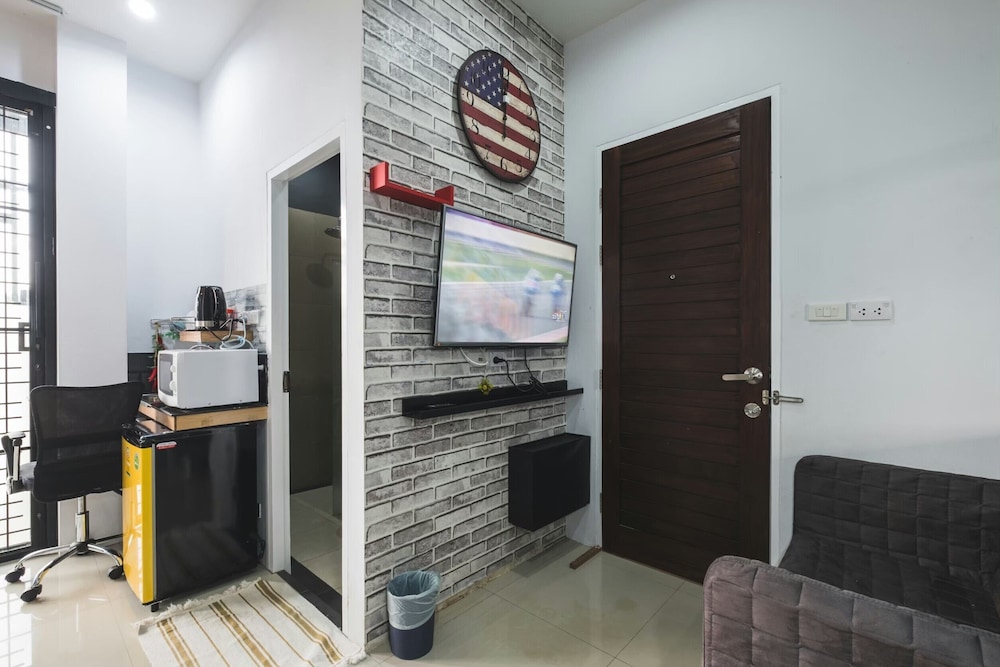 The Smart Hostel