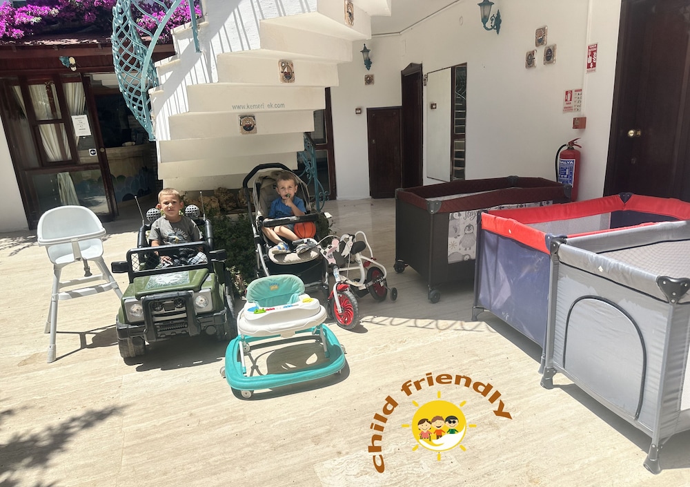 La Boutique Ipek - Image 19