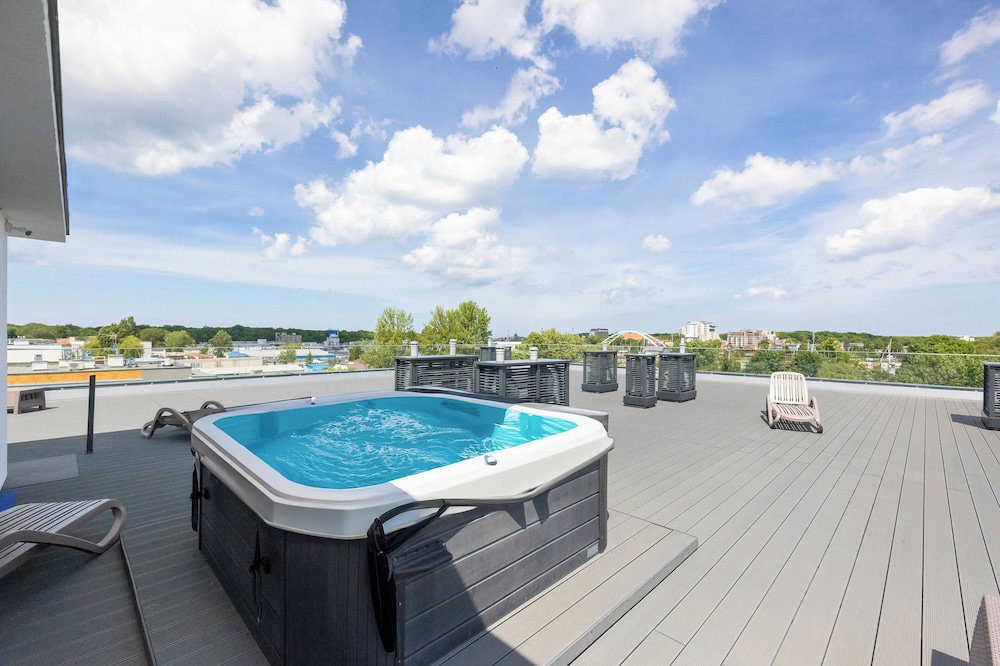 Kołobrzeg Apartment by Renters