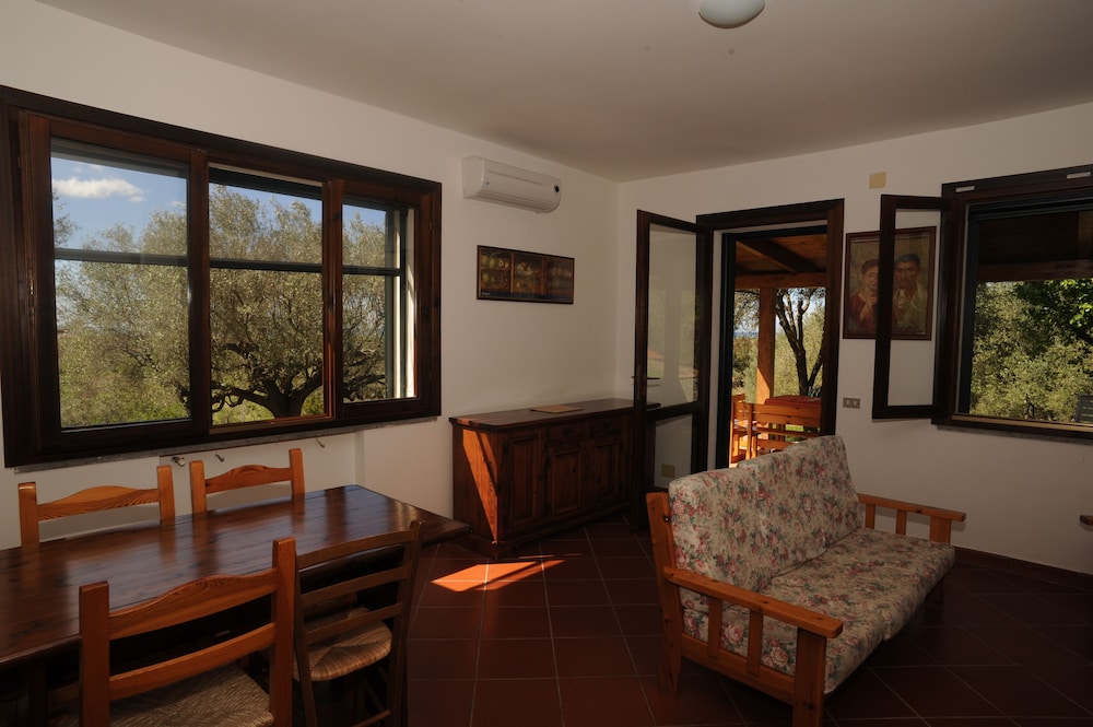 Barnìa - Agriturismo