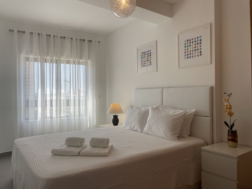 17 in Portim o With 2 Bedrooms and 2 Bathrooms