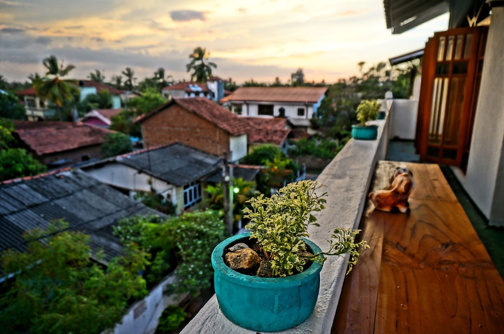 The Villa Negombo