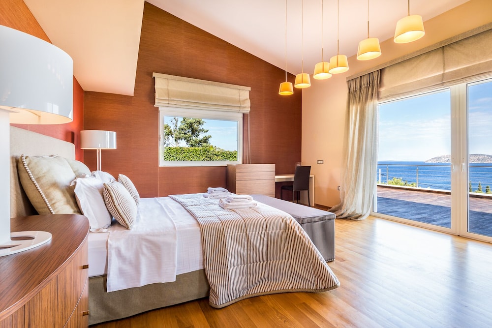 Niriides Villa view 3