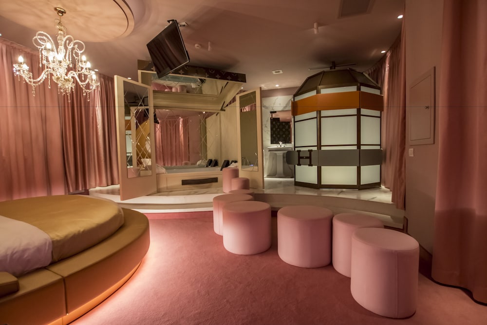 Lotus Garden Hostel - Image 22