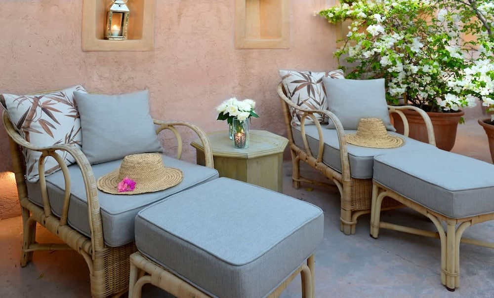 Magnificent Riad in Midina With Swimming Pool