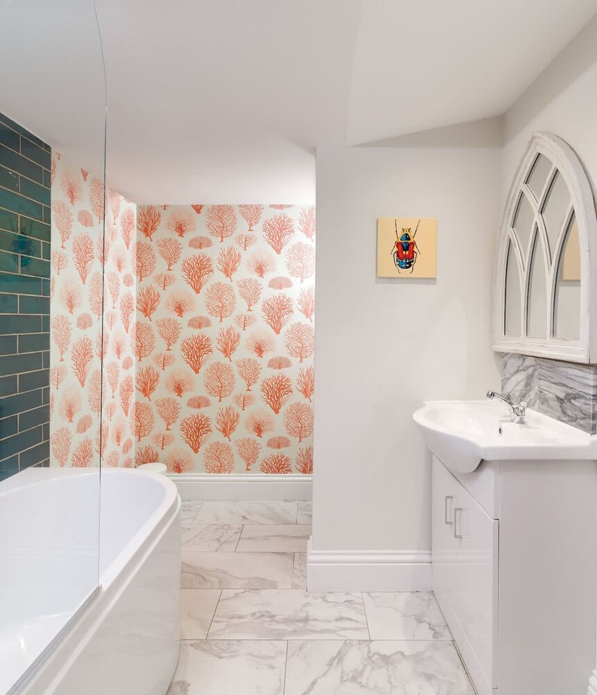 Notting Hill Mews House Sleeps 8