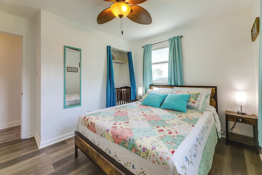 1 Mi to Main Street: Family Home in Williamstown