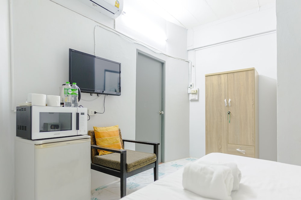 High5 Guesthouse view 3