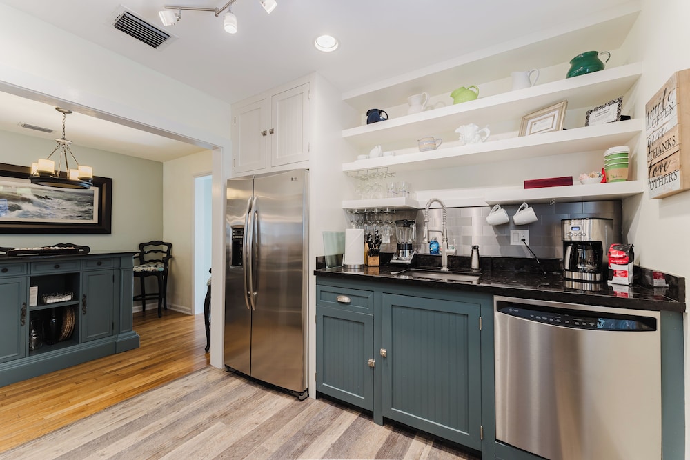 Coco Plum Cottage