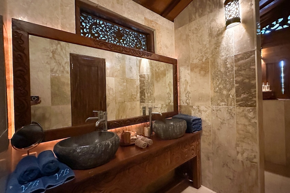 Villa Borobudur Resort