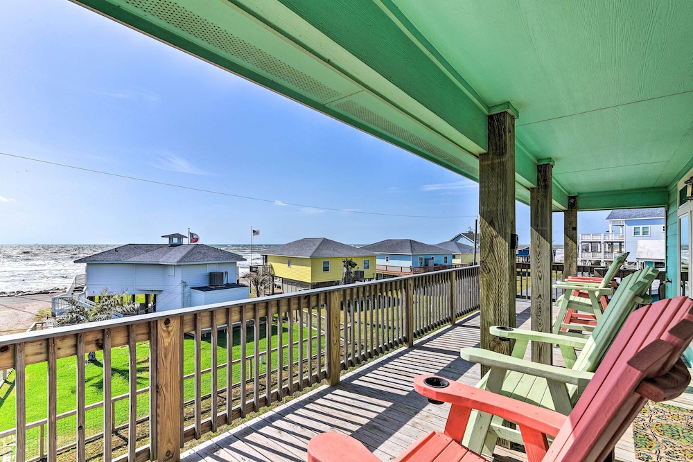 Freeport Vacations - Surfside Beach Home w/ Views, Steps to Shore! - Property Image 1