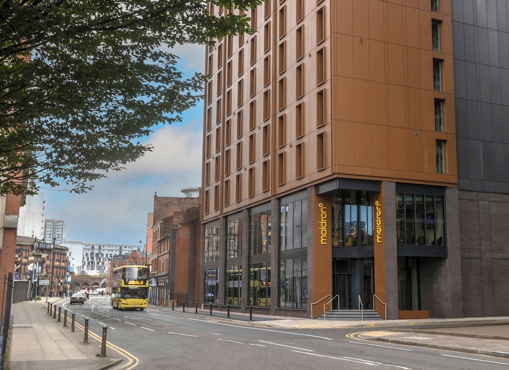 Salford Vacations - Maldron Hotel Manchester Cathedral Quarter - Property Image 18