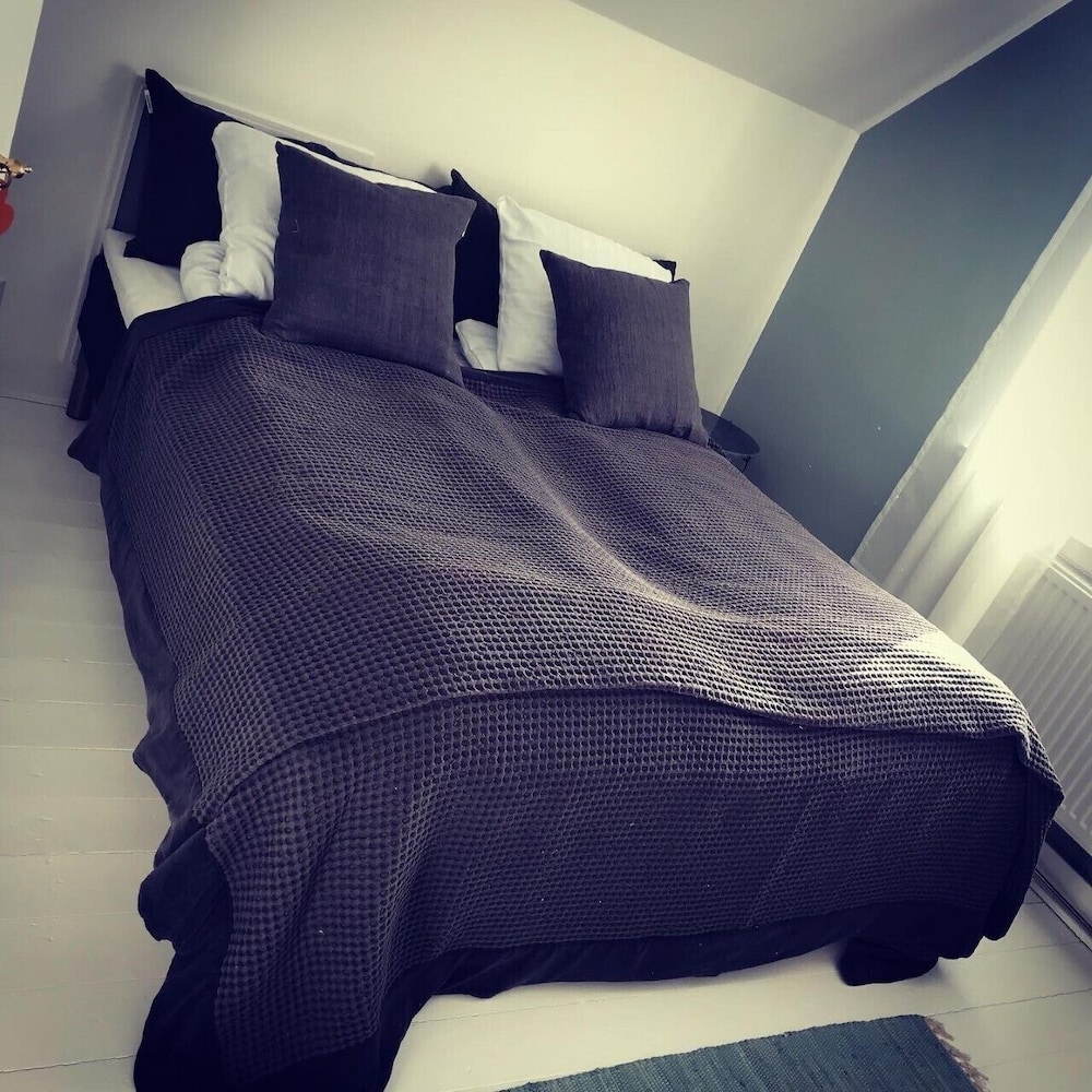 Hotel Katrinelund Bed and Breakfast - Image 1