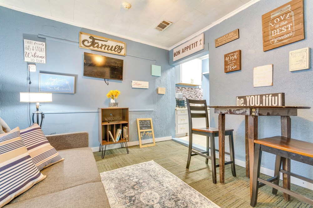Centrally Located North Little Rock Studio w/ Yard