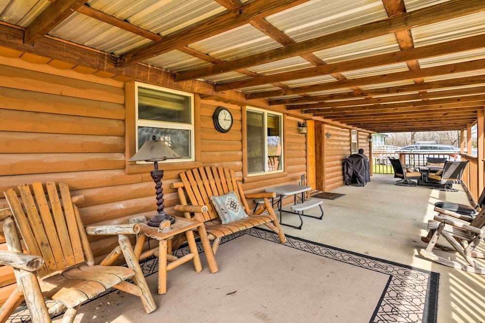 Bartlesville Vacations - Bartlesville Cabin w/ Pool, Hot Tub  Trampoline! - Property Image 5
