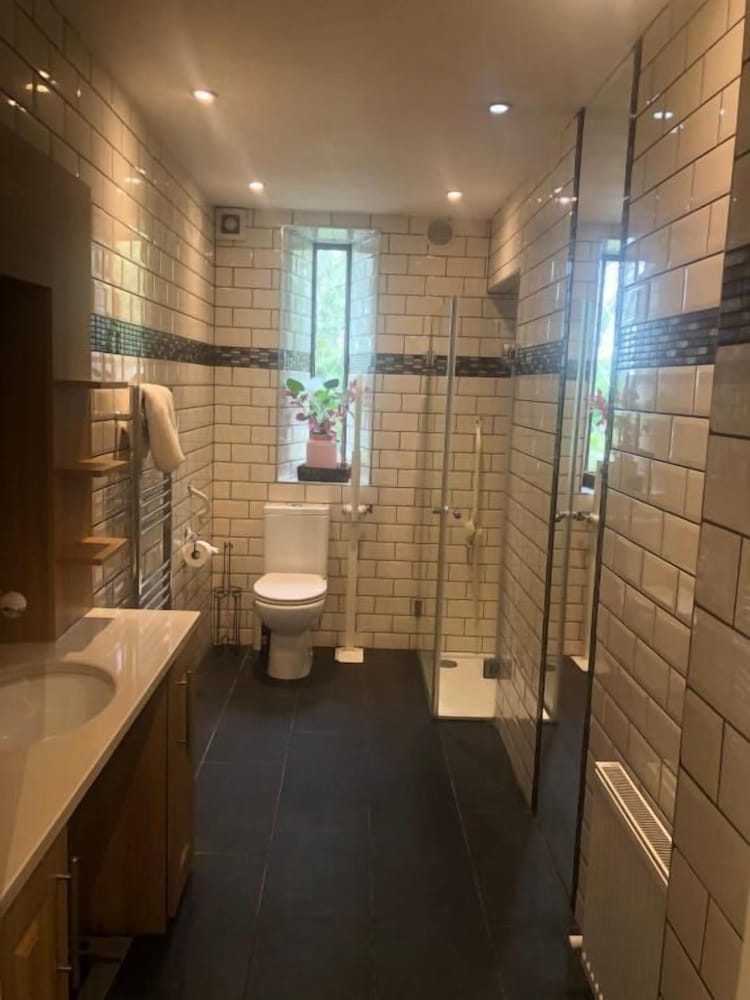 Stone Lodge B&B