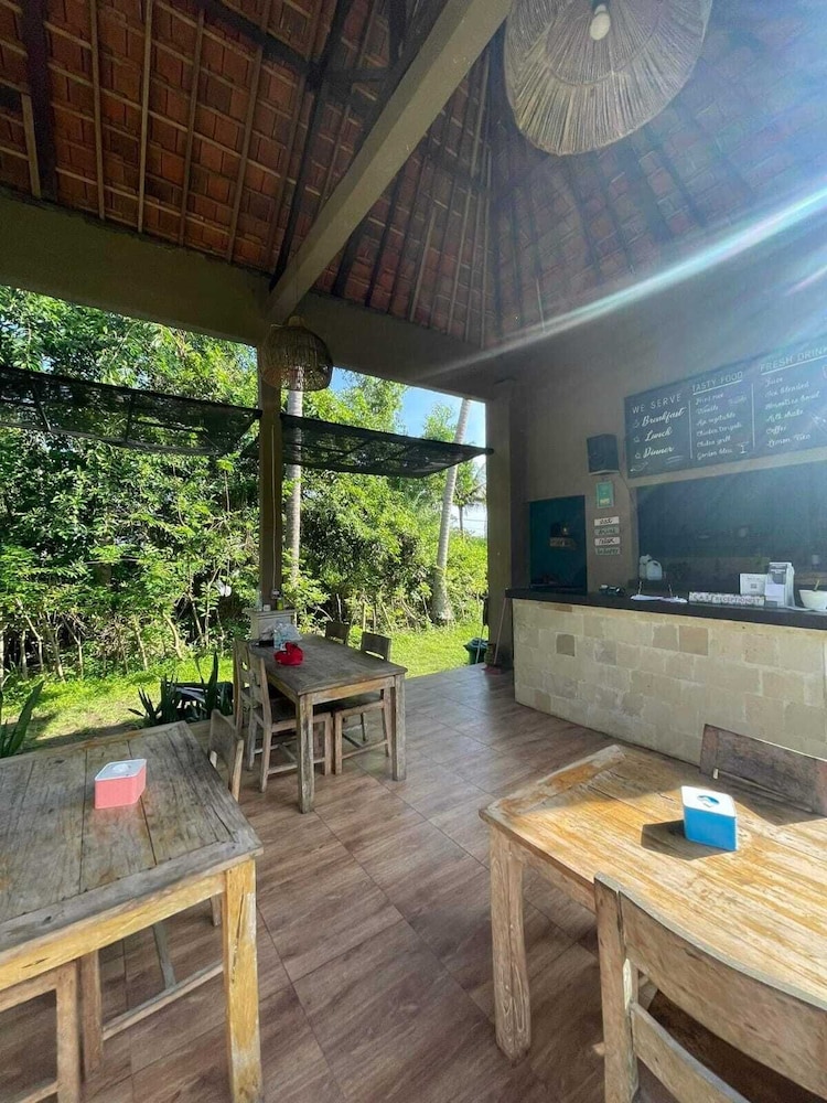 Apit Lawang Villas